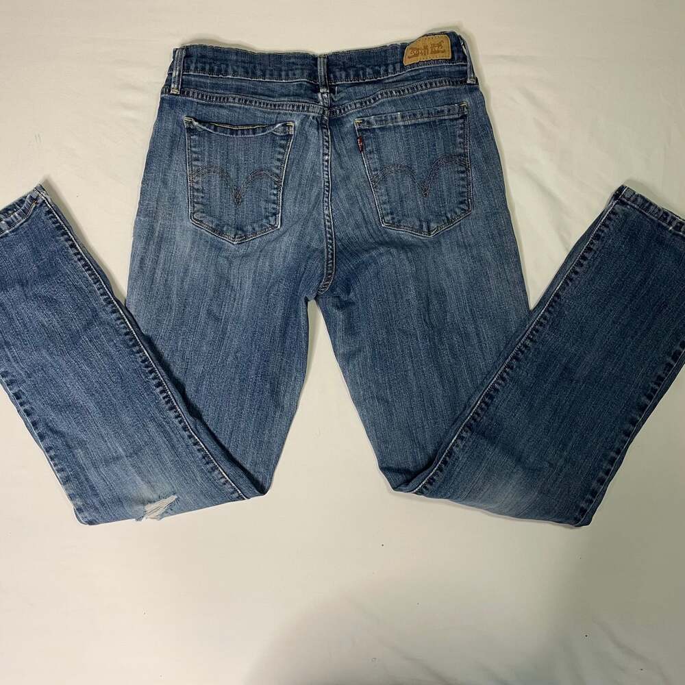 Levi’s 515 Straight Leg Jeans Women’s Size 6 Distressed Denim - Picture 9 of 9